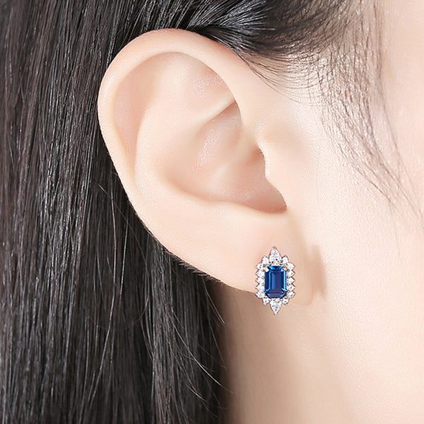 Cubic Zirconia Stud Earring with Sterling Silver 925