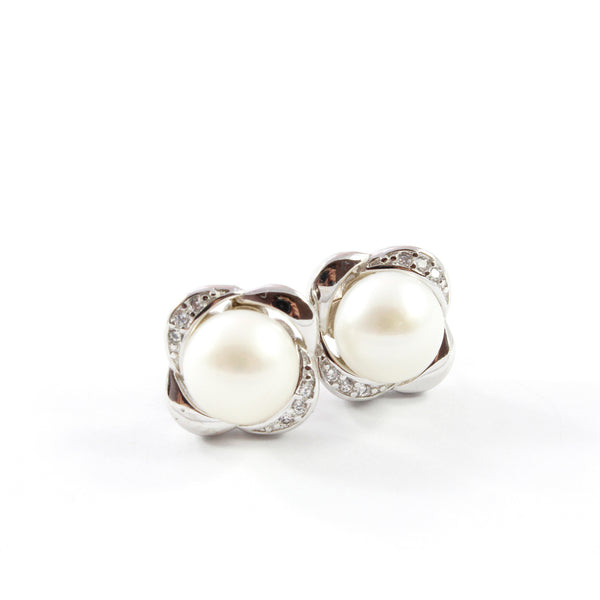 White Freshwater Cultured Pearl Stud Earrings with Sterling Silver 9.5-10.0mm