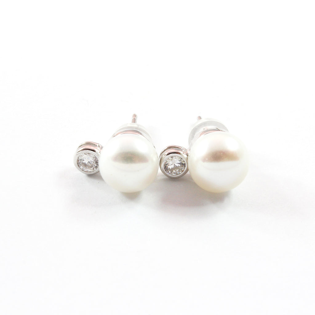 White Freshwater Cultured Pearl Stud Earrings with Sterling Silver 925 8.5-9.0mm
