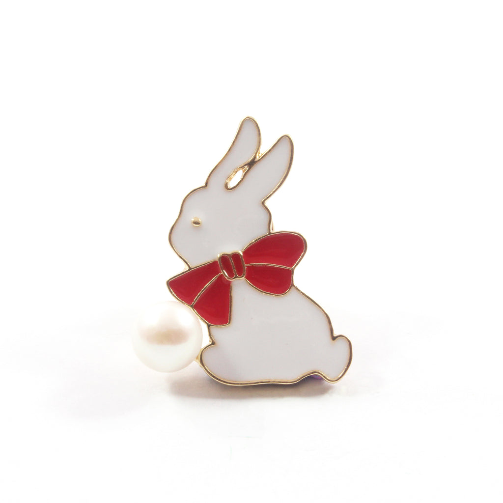 White Rabbit Freshwater Cultured Pearl Brooch 9.5-10.0mm