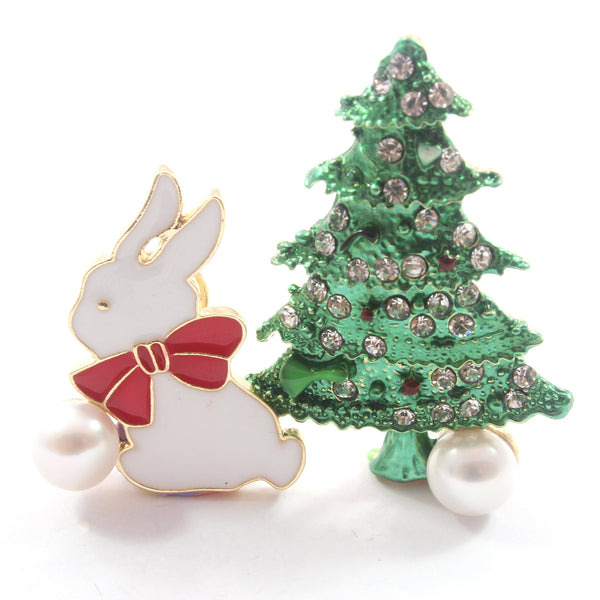 Christmas Tree and Rabbit Freshwater Cultured Pearl Brooch/Pendant 9.5-10.0mm