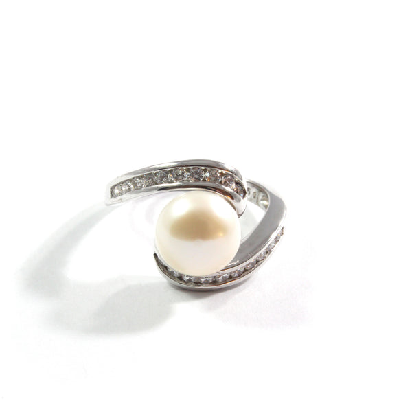White  Freshwater Cultured Pearl Ring with Sterling Silver 9.0-9.5mm
