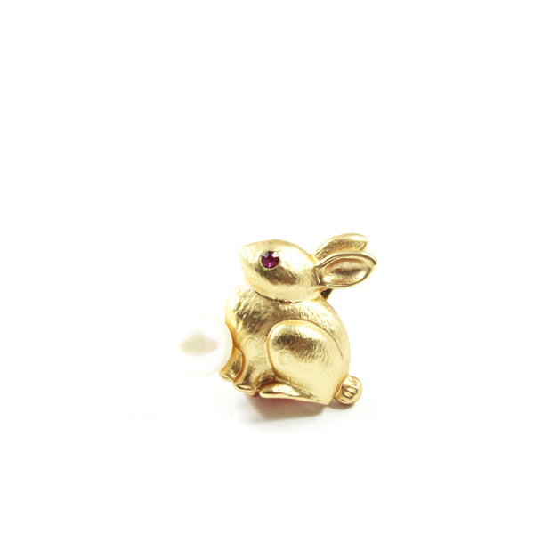 Rabbit Freshwater Cultured Pearl Brooch 6.5-7.0mm